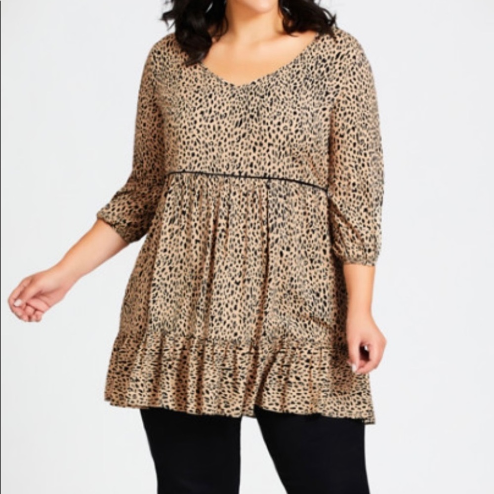 Plus Size Animal Print Tunic 24W from Avenue NWT